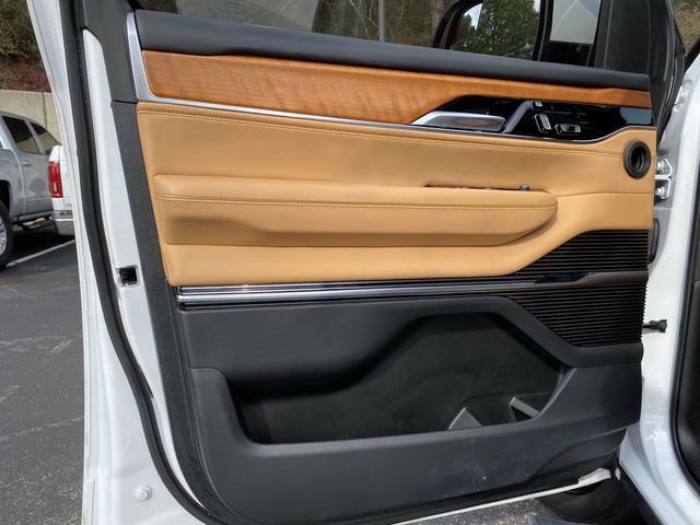 Used 2022 Jeep Grand Wagoneer Series III image 22