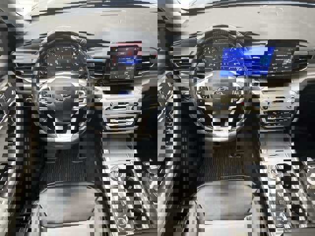 Certified 2022 Ford Explorer XLT w/ XLT Sport Appearance Package image 19