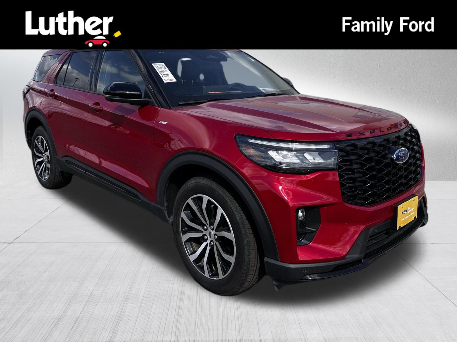 Certified 2025 Ford Explorer ST-Line AWD/4WD image 1