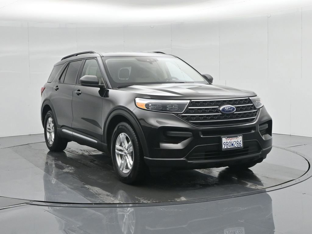 Certified 2022 Ford Explorer XLT image 7