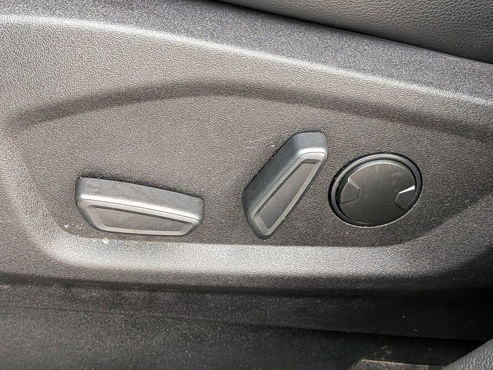 Certified 2022 Ford Edge SEL w/ Convenience Package image 23