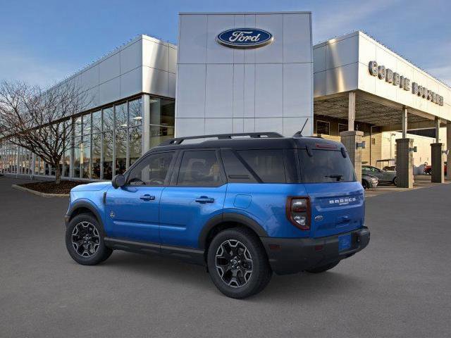 Certified 2025 Ford Bronco Sport Outer Banks w/ Outer Banks Tech Package+ AWD/4WD image 4