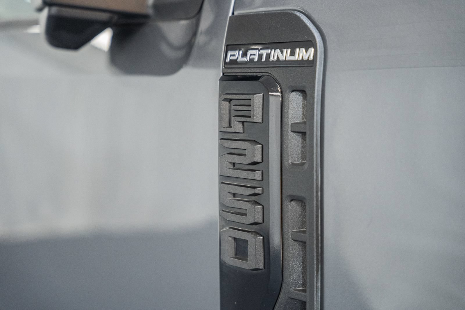 Certified 2025 Ford F250 Platinum AWD/4WD image 17