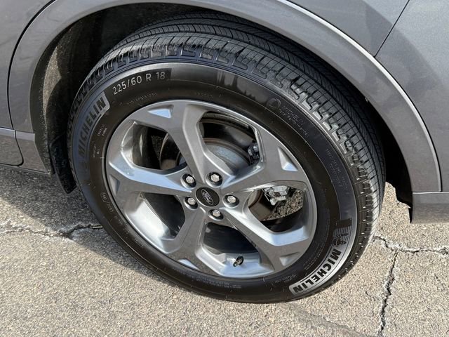 Certified 2024 Ford Escape ST-Line w/ Tech Pack #1 image 5