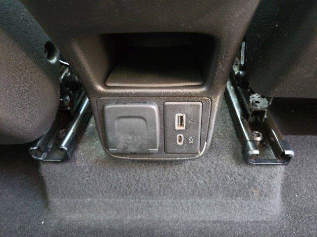 Used 2021 Chevrolet TrailBlazer LT w/ Premium Seating Package FWD image 25