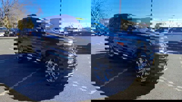 Certified 2022 Ford Explorer XLT w/ Equipment Group 202A image 12