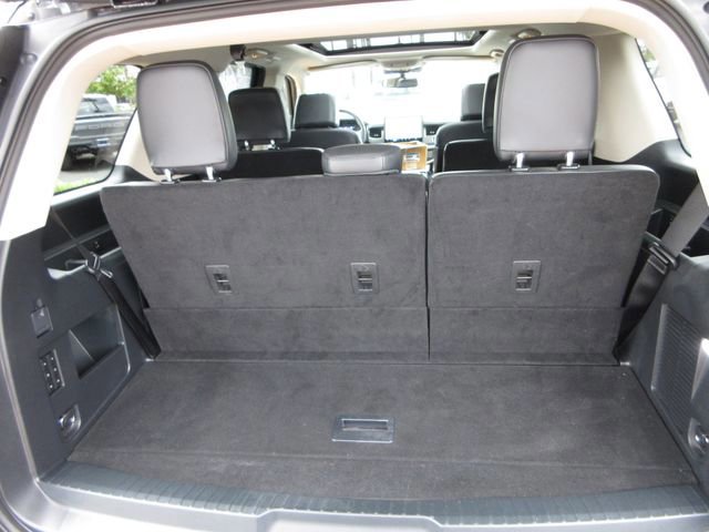 Certified 2023 Ford Expedition XLT image 28