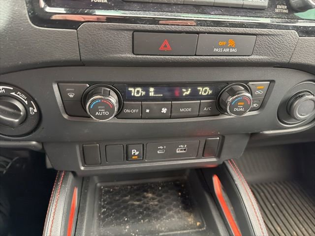Used 2023 Nissan Frontier PRO-4X w/ Technology Package image 18