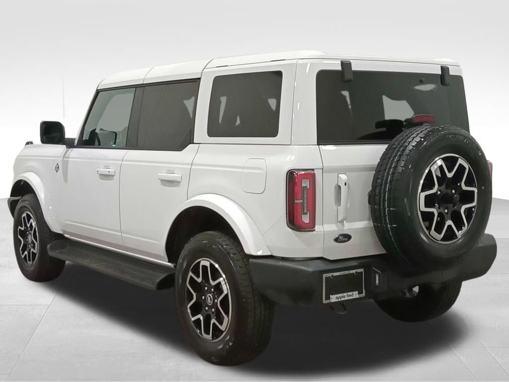 Certified 2025 Ford Bronco Outer Banks image 9