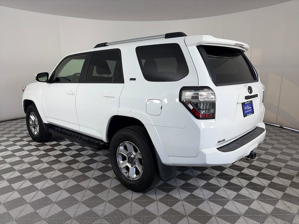 Used 2020 Toyota 4Runner SR5 image 5