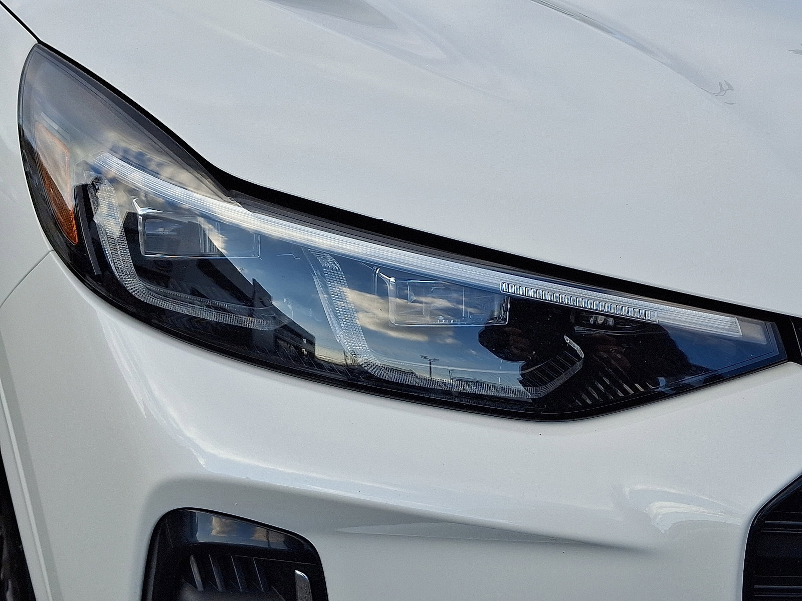 Certified 2023 Ford Escape ST-Line Elite image 9