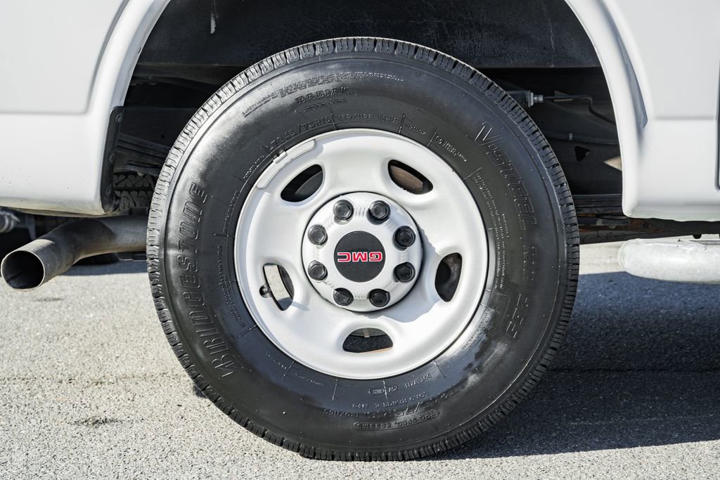 Used 2023 GMC Savana 2500 image 20