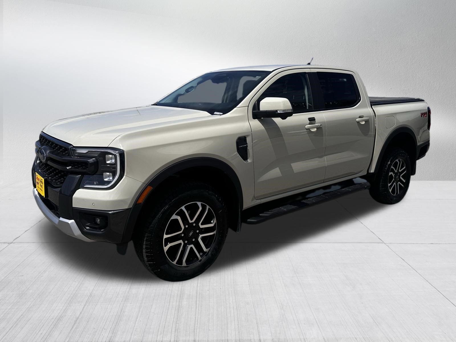 Certified 2025 Ford Ranger Lariat w/ FX4 Off-Road Package AWD/4WD image 3