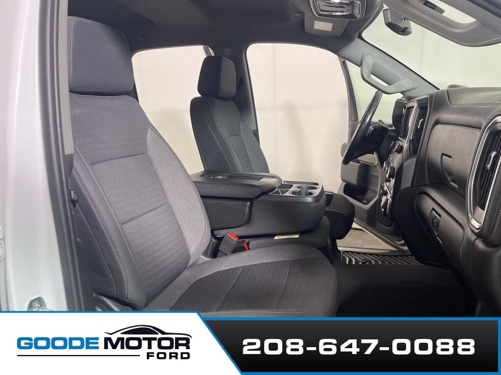 Used 2022 Chevrolet Silverado 2500 LT w/ Convenience Package AWD/4WD image 24
