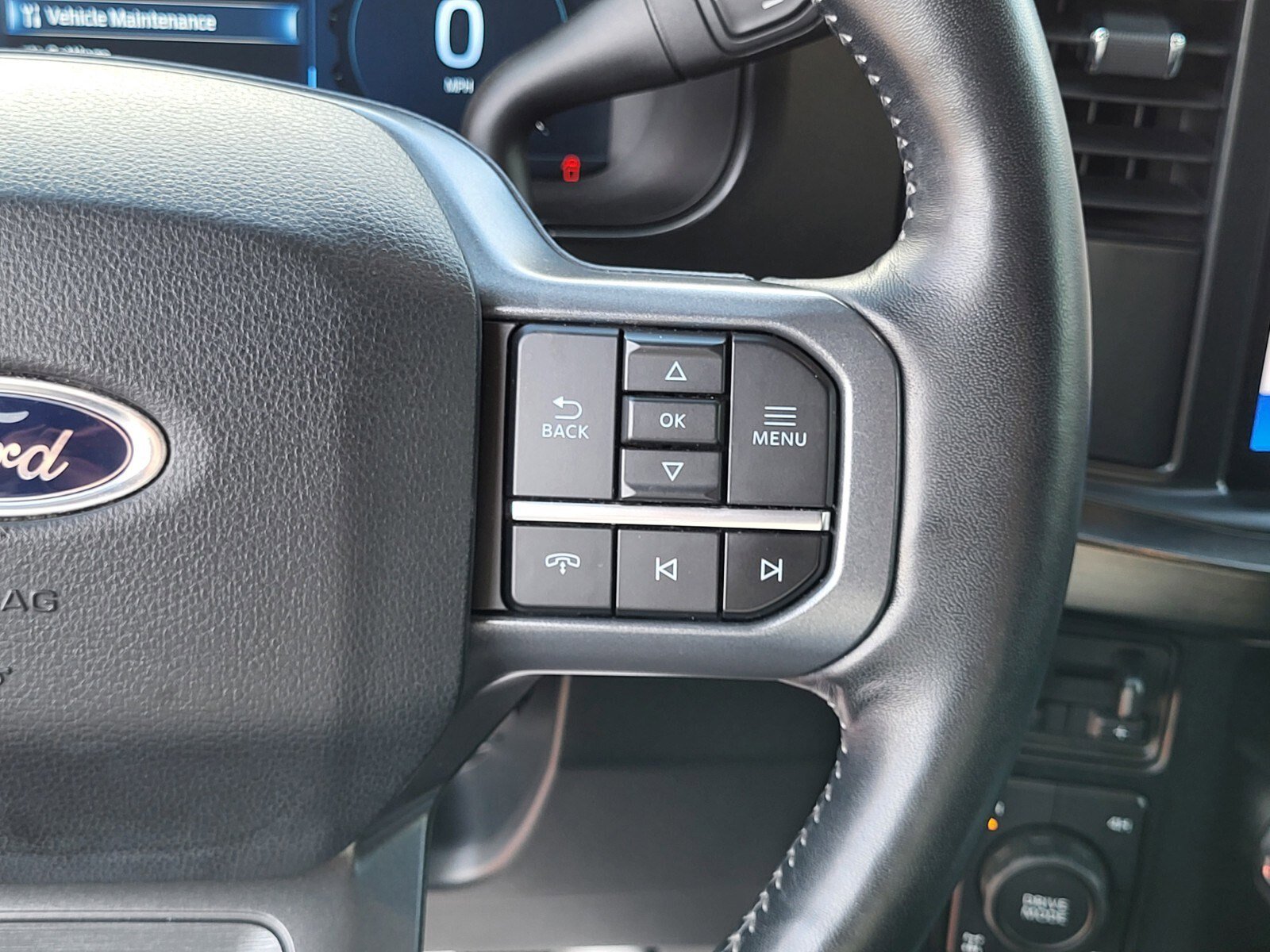 Certified 2024 Ford F250 Lariat w/ Black Appearance Package AWD/4WD image 28