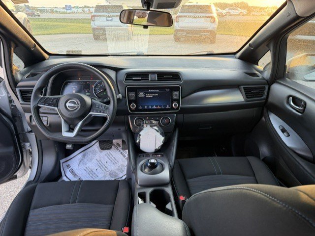 Used 2024 Nissan Leaf S FWD image 26