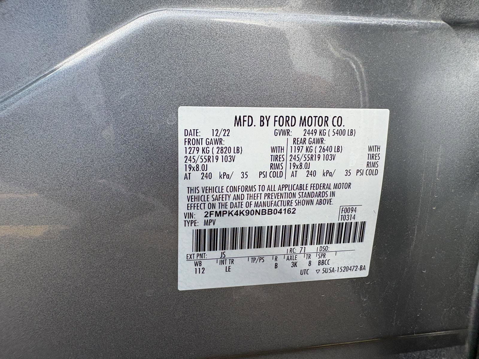 Certified 2022 Ford Edge Titanium AWD/4WD image 17