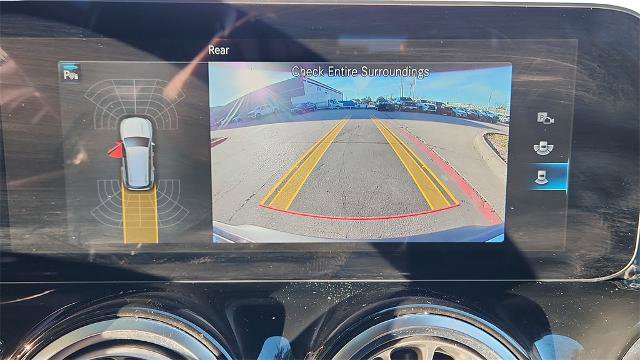 Used 2023 Mercedes-Benz EQB 250+ image 21