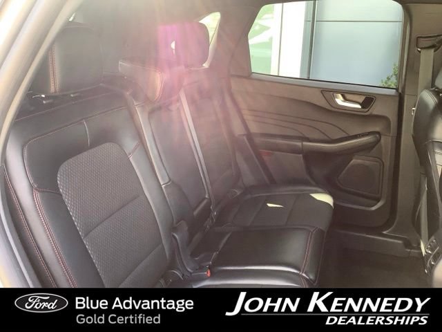 Certified 2024 Ford Escape ST-Line AWD/4WD image 24