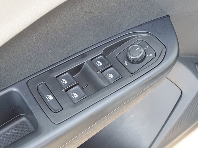 Used 2024 Volkswagen Taos SE FWD image 20