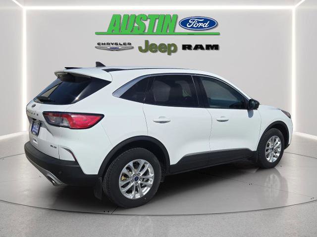Certified 2022 Ford Escape SE w/ Cold Weather Package AWD/4WD image 5