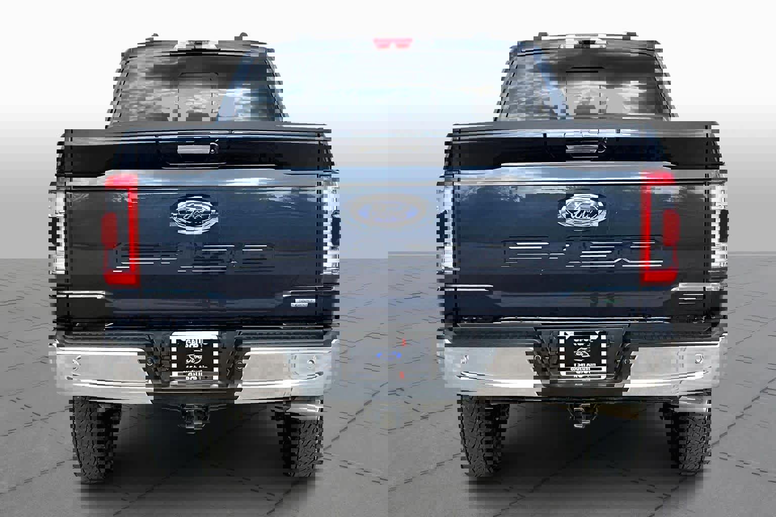 Certified 2022 Ford F150 Lariat image 4