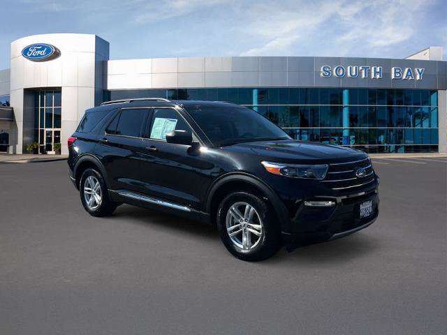 Certified 2023 Ford Explorer XLT w/ Equipment Group 202A RWD image 7