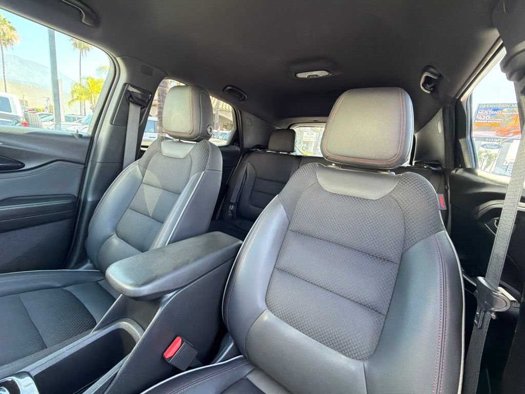 Used 2023 Chevrolet TrailBlazer RS FWD image 25