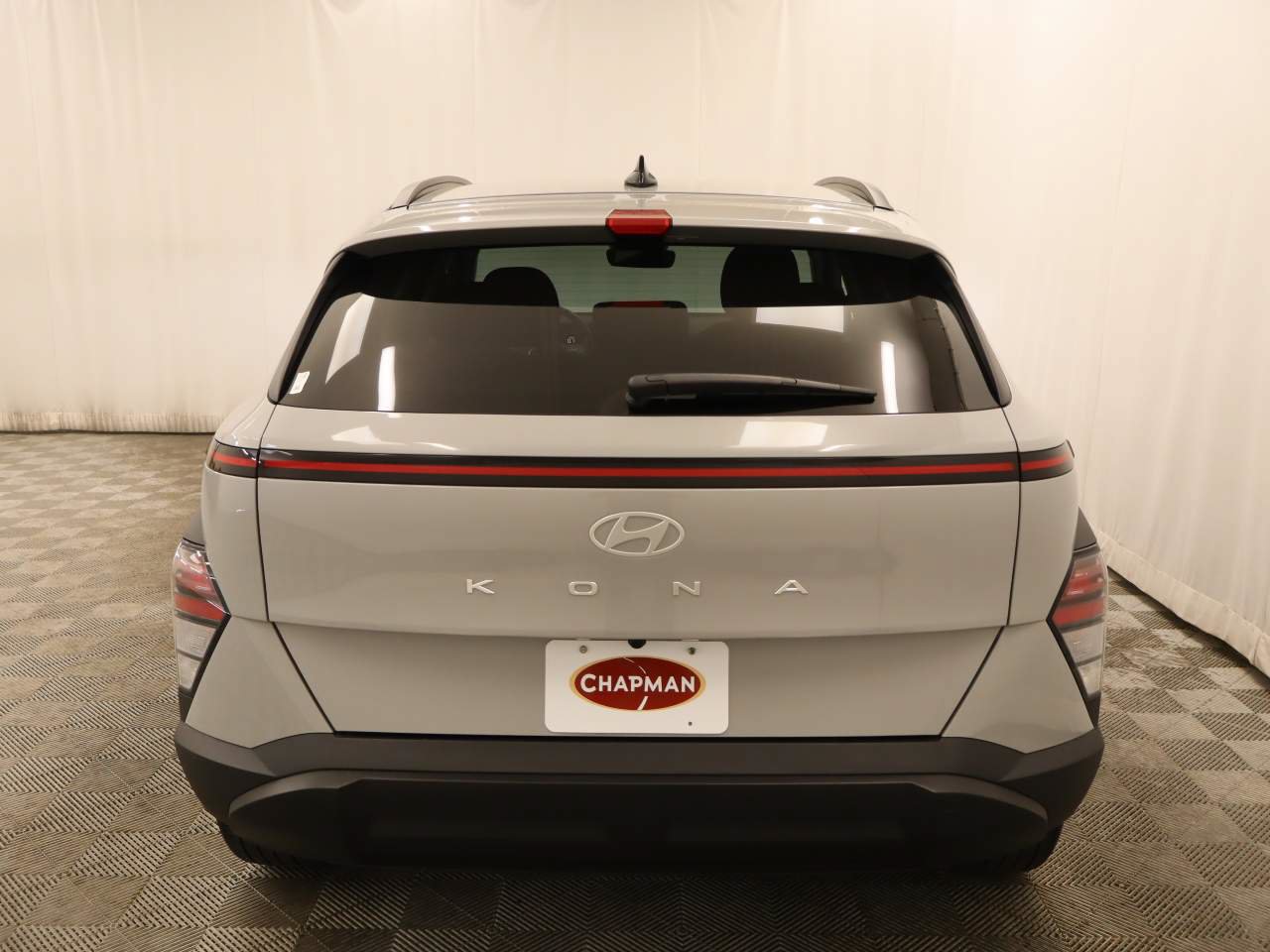 Used 2025 Hyundai Kona SEL FWD image 5