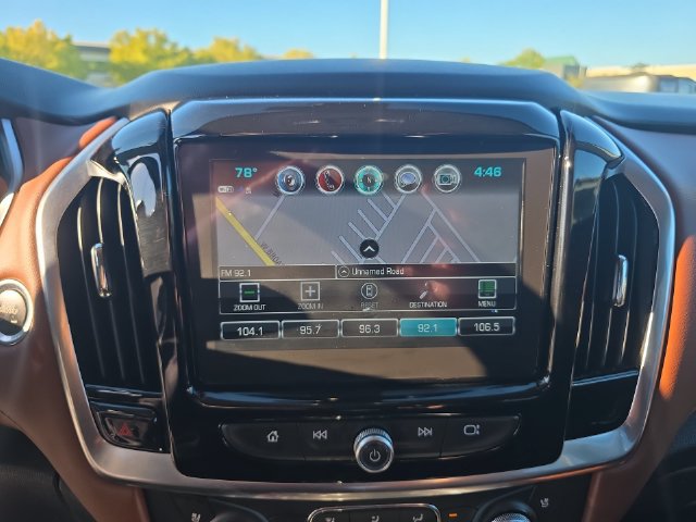 Used 2018 Chevrolet Traverse High Country AWD/4WD image 18
