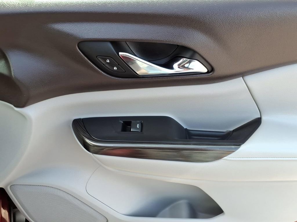 Used 2018 GMC Acadia SLT FWD image 7