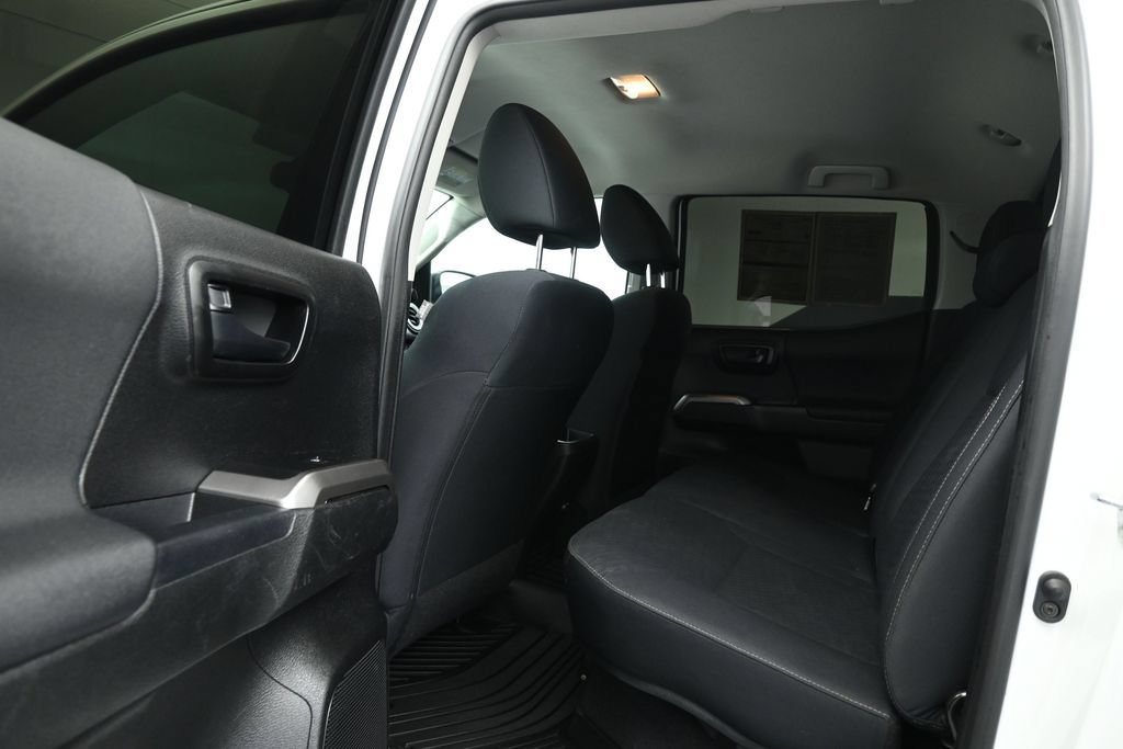 Used 2021 Toyota Tacoma SR5 w/ Trail Edition AWD/4WD image 16