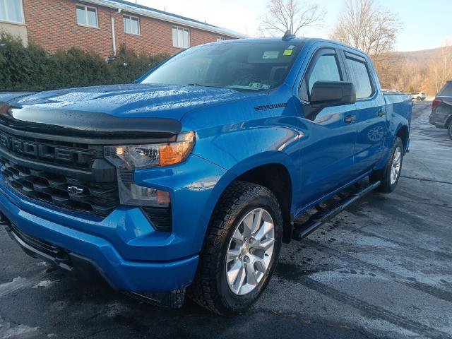 Used 2022 Chevrolet Silverado 1500 Custom w/ LPO, Dark Essentials Package image 4