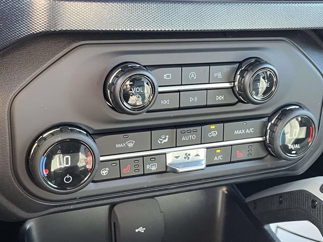Certified 2023 Ford Bronco Outer Banks w/ Sasquatch Package AWD/4WD image 28