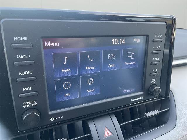 Used 2021 Toyota RAV4 XLE image 25