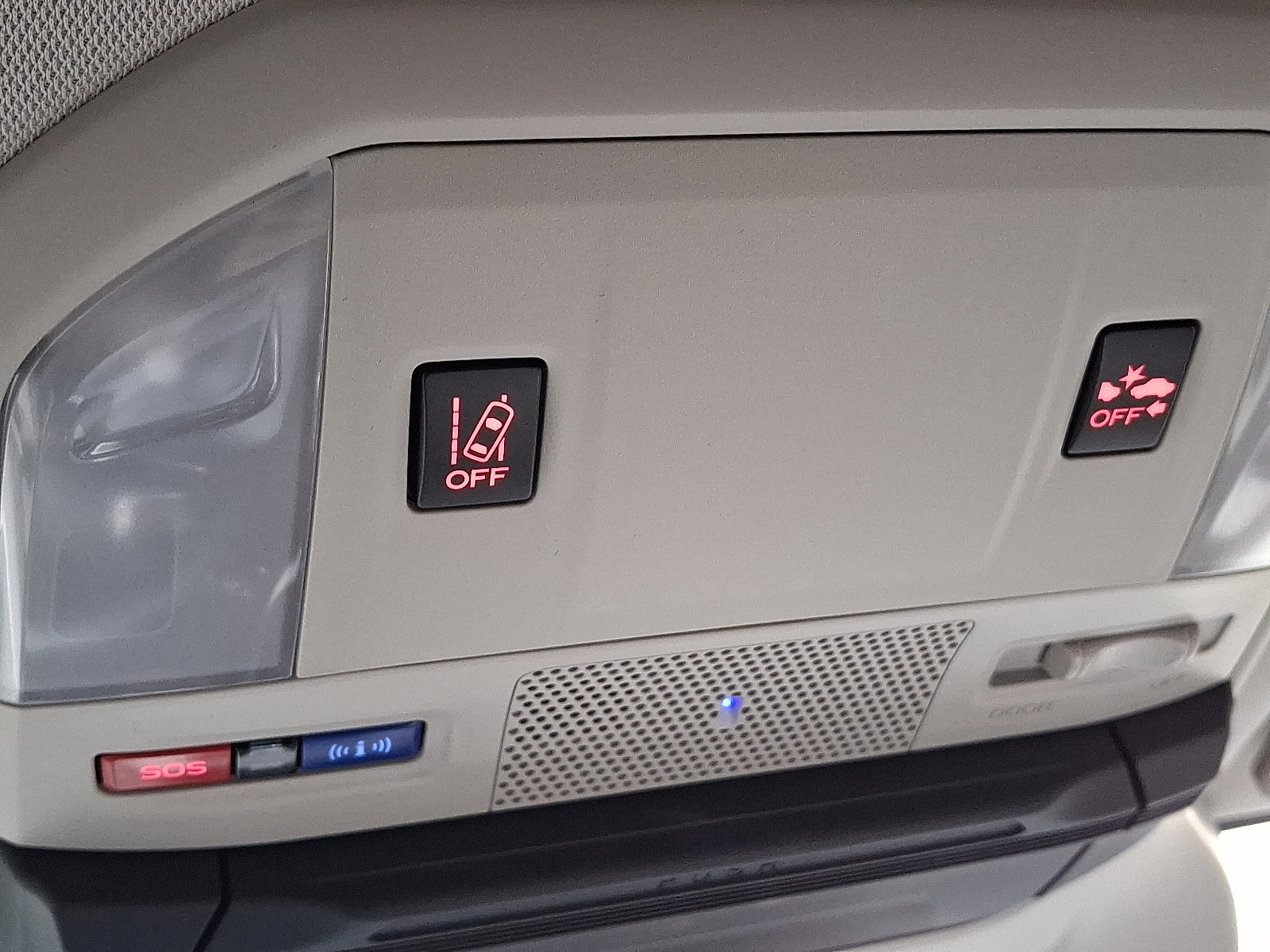 Used 2022 Subaru Ascent Premium w/ Convenience Package image 35