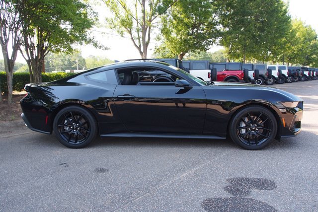 Certified 2026 Ford Mustang GT Premium RWD image 8