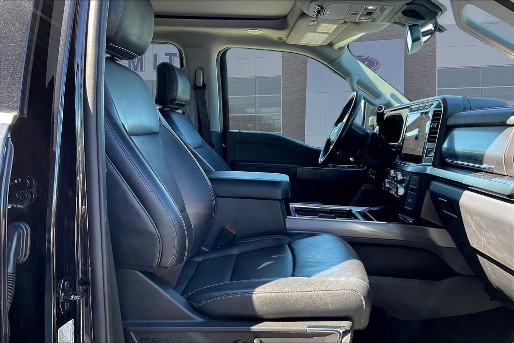 Certified 2023 Ford F250 Lariat w/ Lariat Ultimate Package AWD/4WD image 30