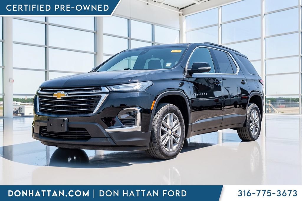 Used 2023 Chevrolet Traverse LT