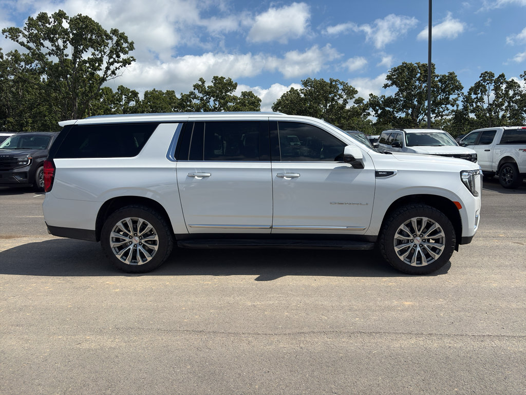Used 2021 GMC Yukon XL Denali AWD/4WD image 5
