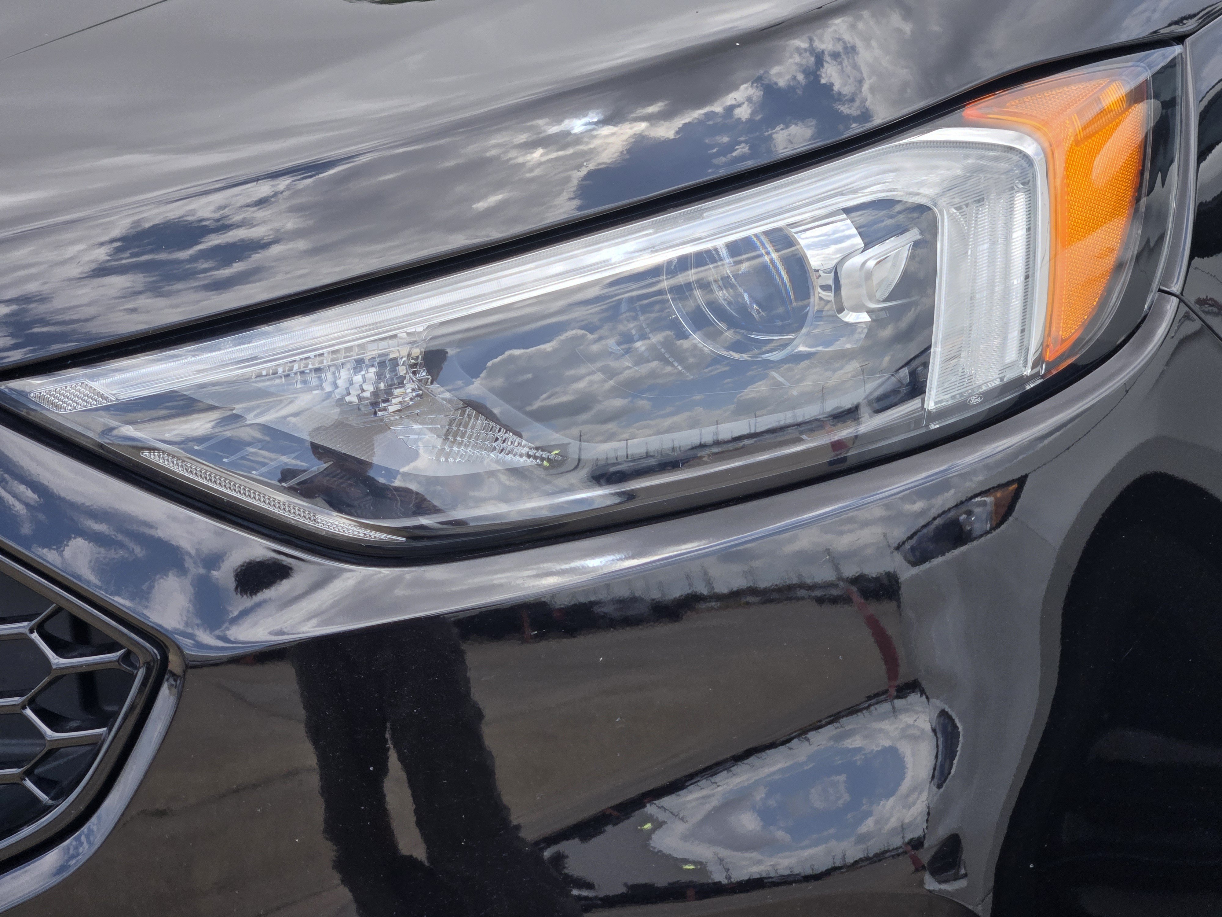 Certified 2023 Ford Edge ST-Line AWD/4WD image 7