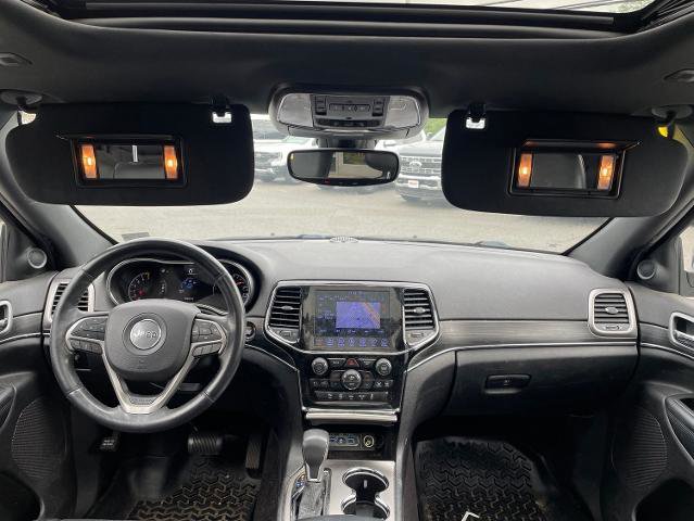 Used 2019 Jeep Grand Cherokee Limited w/ Luxury Group II AWD/4WD image 16