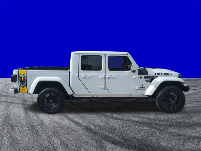 Used 2023 Jeep Gladiator Overland image 6