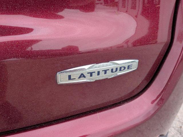Used 2022 Jeep Compass Latitude w/ Convenience Group FWD image 38