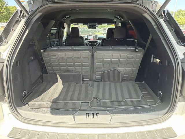 Certified 2025 Ford Explorer ST AWD/4WD image 27