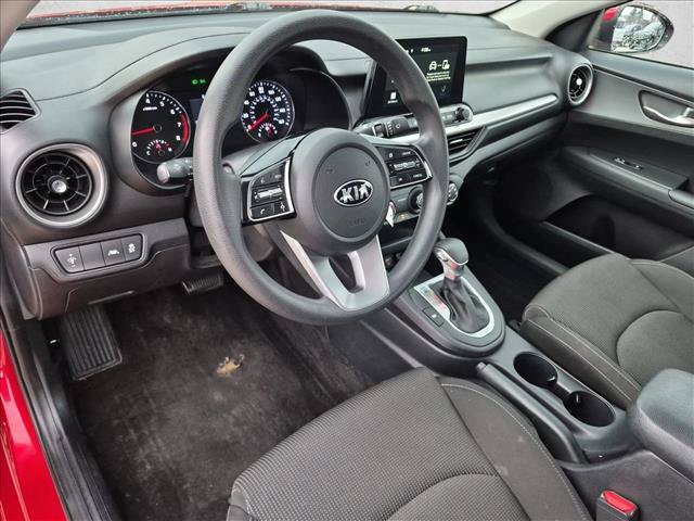 Used 2021 Kia Forte LXS FWD image 10