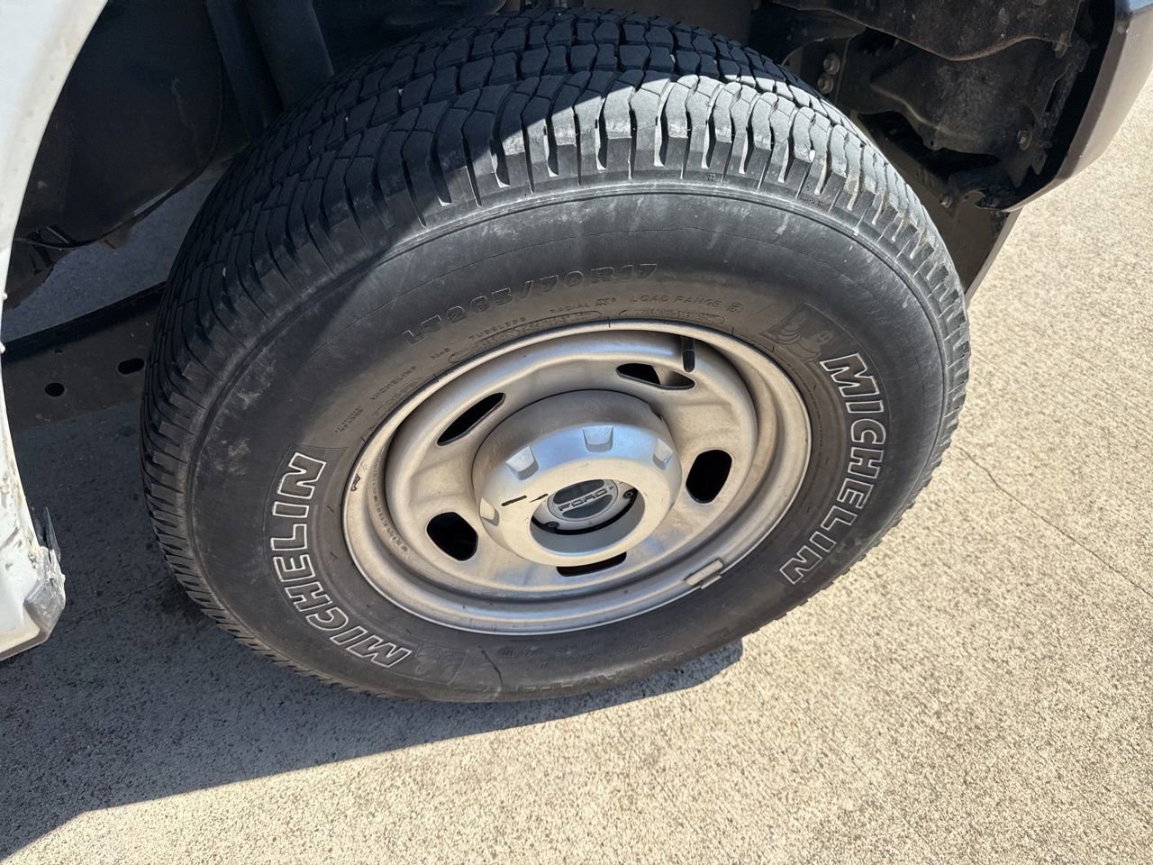 Certified 2022 Ford F250 XL w/ Power Equipment Group image 15