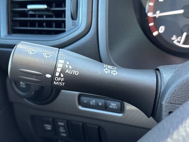 Used 2024 Nissan Titan PRO-4X w/ Pro-4x Utility Package AWD/4WD image 35