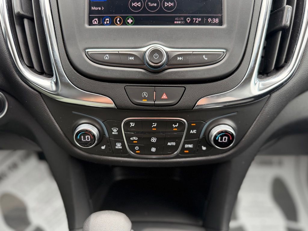 Used 2024 Chevrolet Equinox LT AWD/4WD image 25