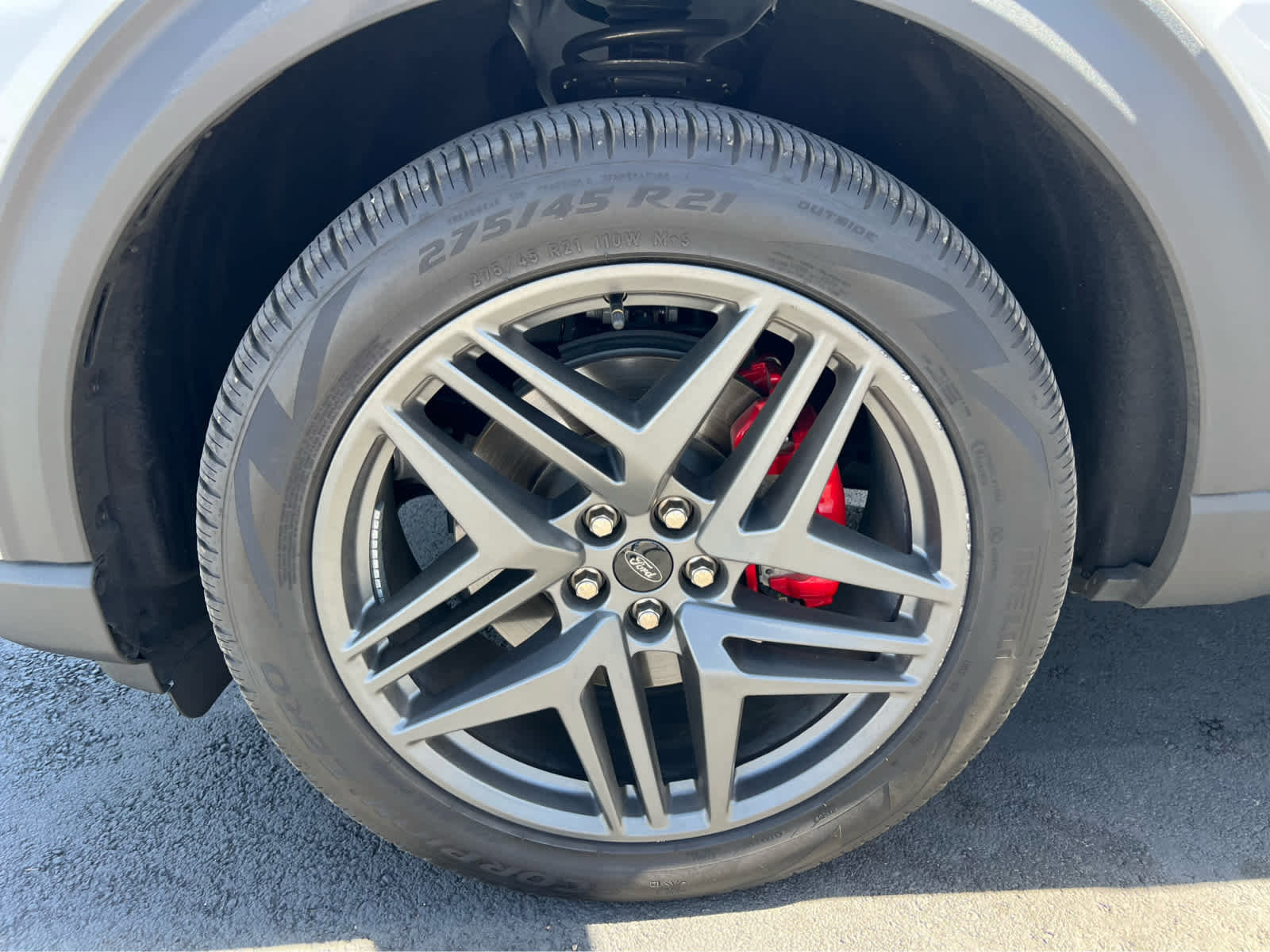 Certified 2025 Ford Explorer ST-Line w/ Premium Package AWD/4WD image 13